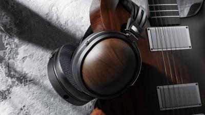 FiiO Closed-Back Headphone - FT1 (Walnut)